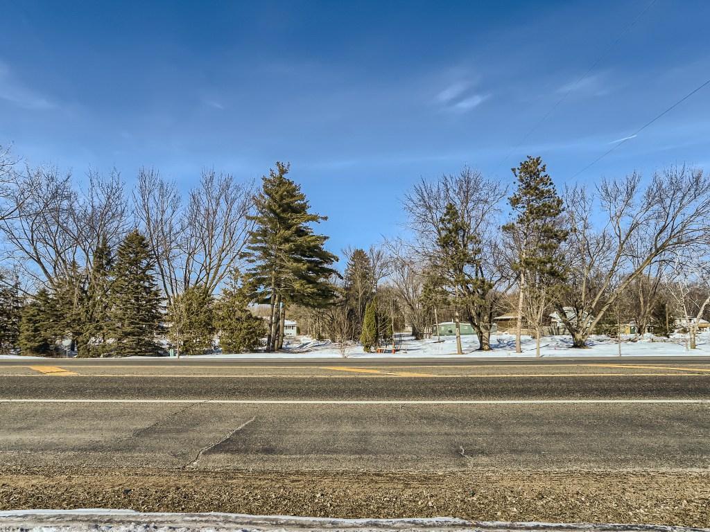 12207 Lake Lane, Lindstrom, Minnesota image 9