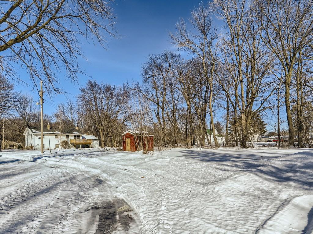 12207 Lake Lane, Lindstrom, Minnesota image 12