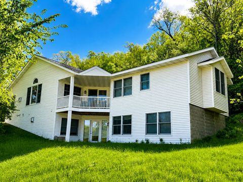 Homes For Sale - 661 Spring Creek Road<br/> Goodhue County, Red Wing, MN 55066