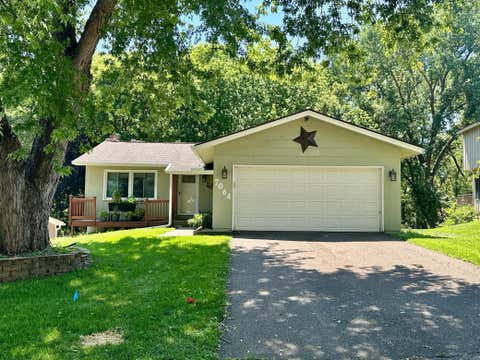 Homes For Sale - 7064 Springhill Circle<br/> Eden Prairie, MN 55346