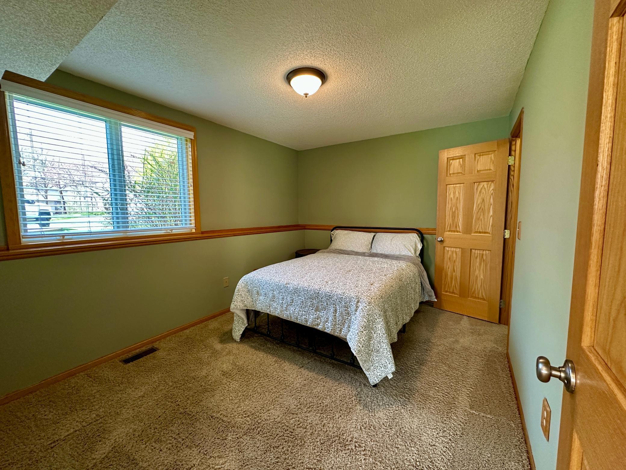 650 River Birch Place, Circle Pines, Minnesota image 25