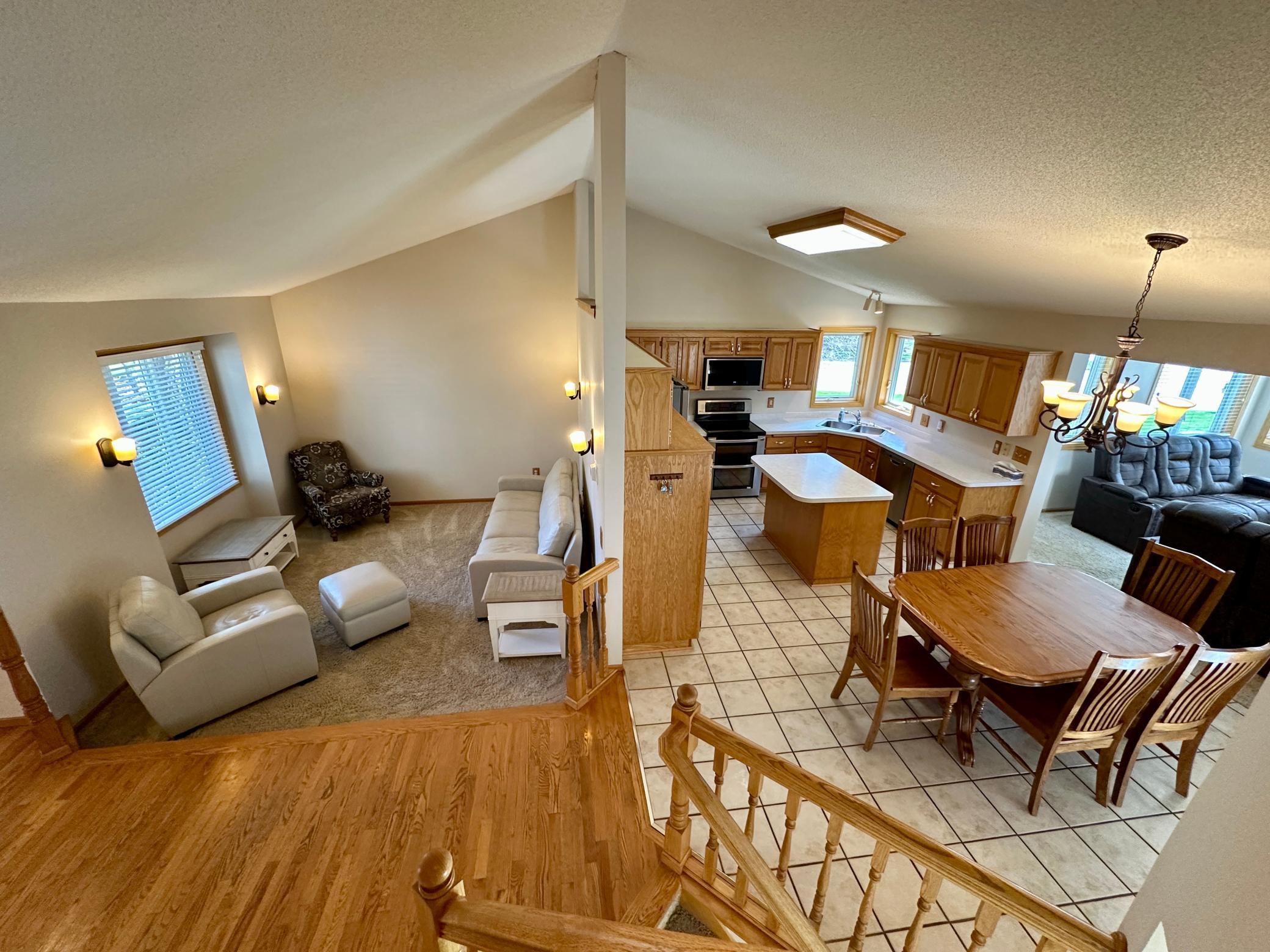 650 River Birch Place, Circle Pines, Minnesota image 14