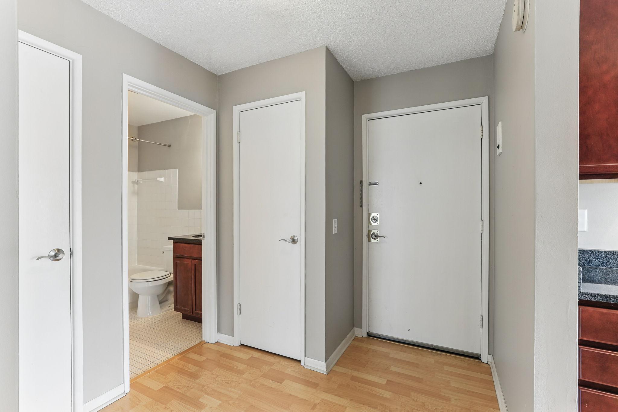 3236 Garfield Avenue #201, Minneapolis, Minnesota image 9