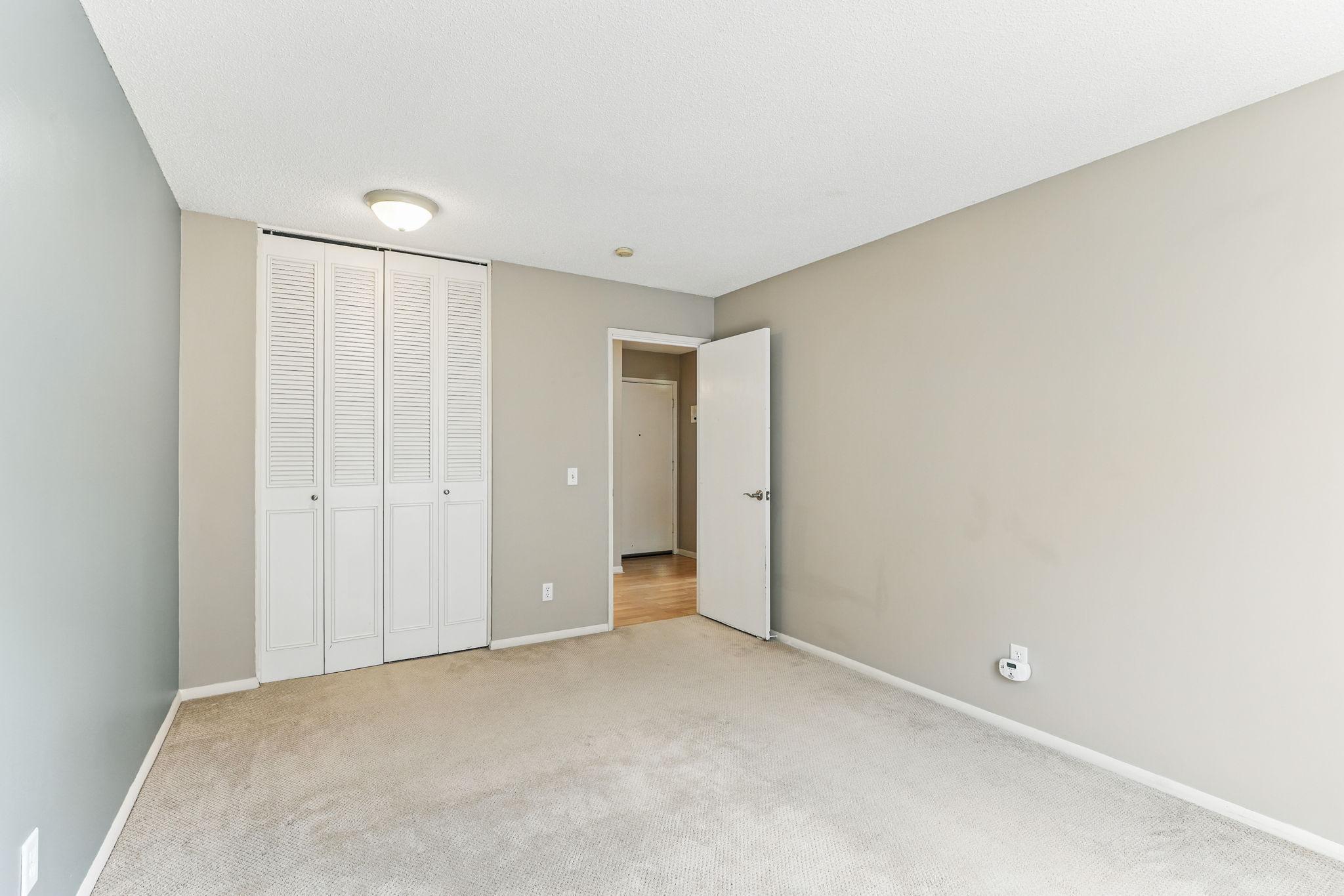 3236 Garfield Avenue #201, Minneapolis, Minnesota image 18