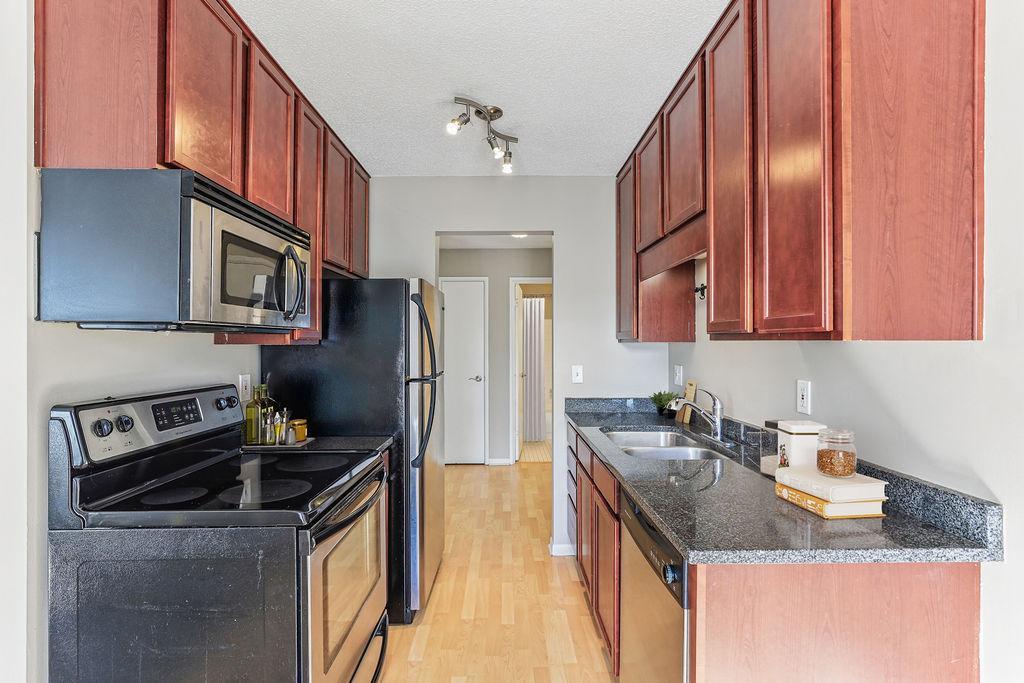 3236 Garfield Avenue #201, Minneapolis, Minnesota image 6