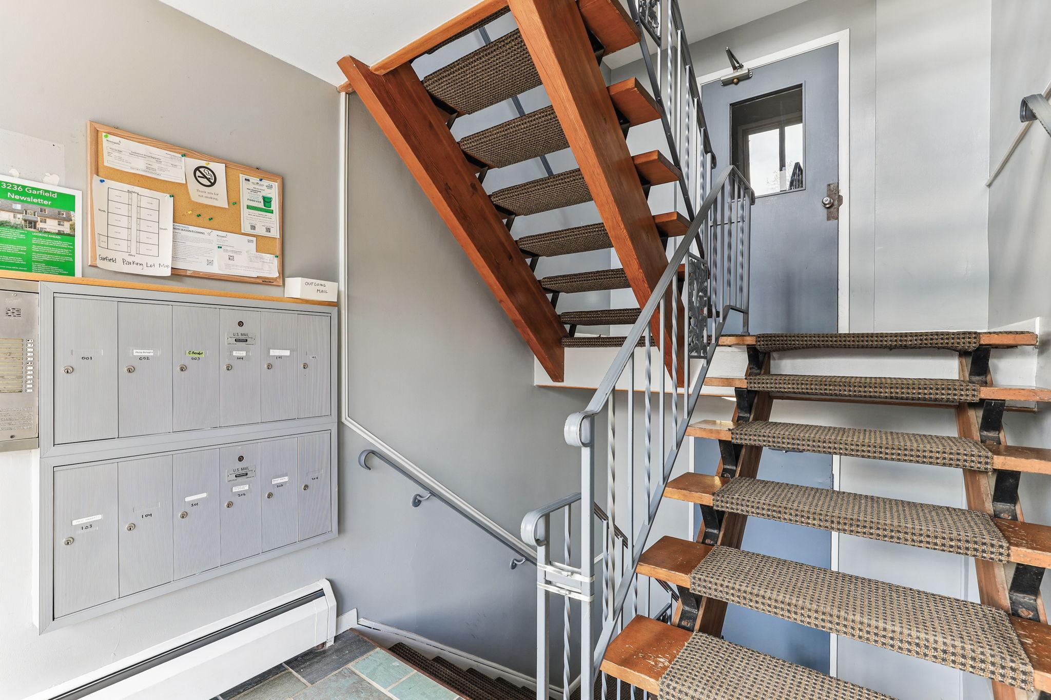 3236 Garfield Avenue #201, Minneapolis, Minnesota image 20