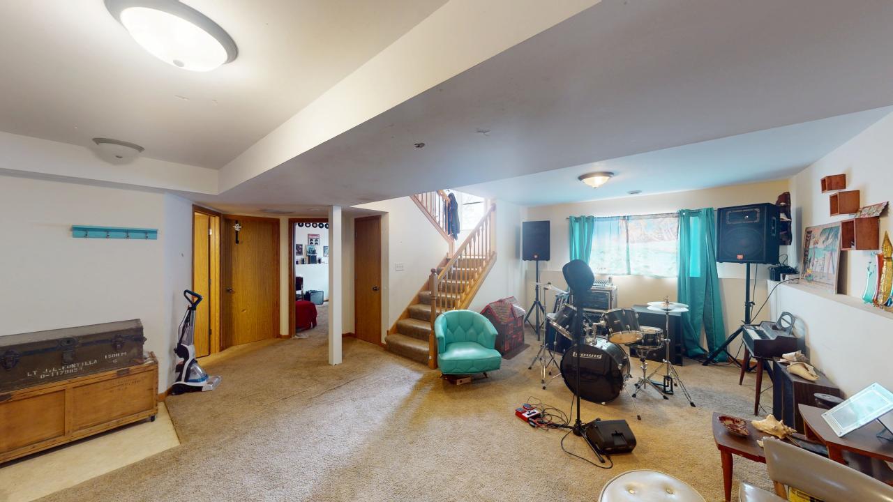 200 Ferndale Drive, Braham, Minnesota image 13