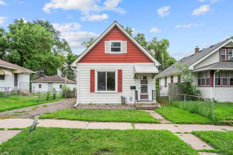 Homes For Sale - 346 Geranium Avenue<br/> Saint Paul, MN 55130