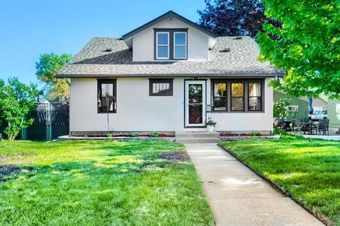 Homes For Sale - 122 W Douglas Street<br/> Dakota County, South Saint Paul, MN 55075