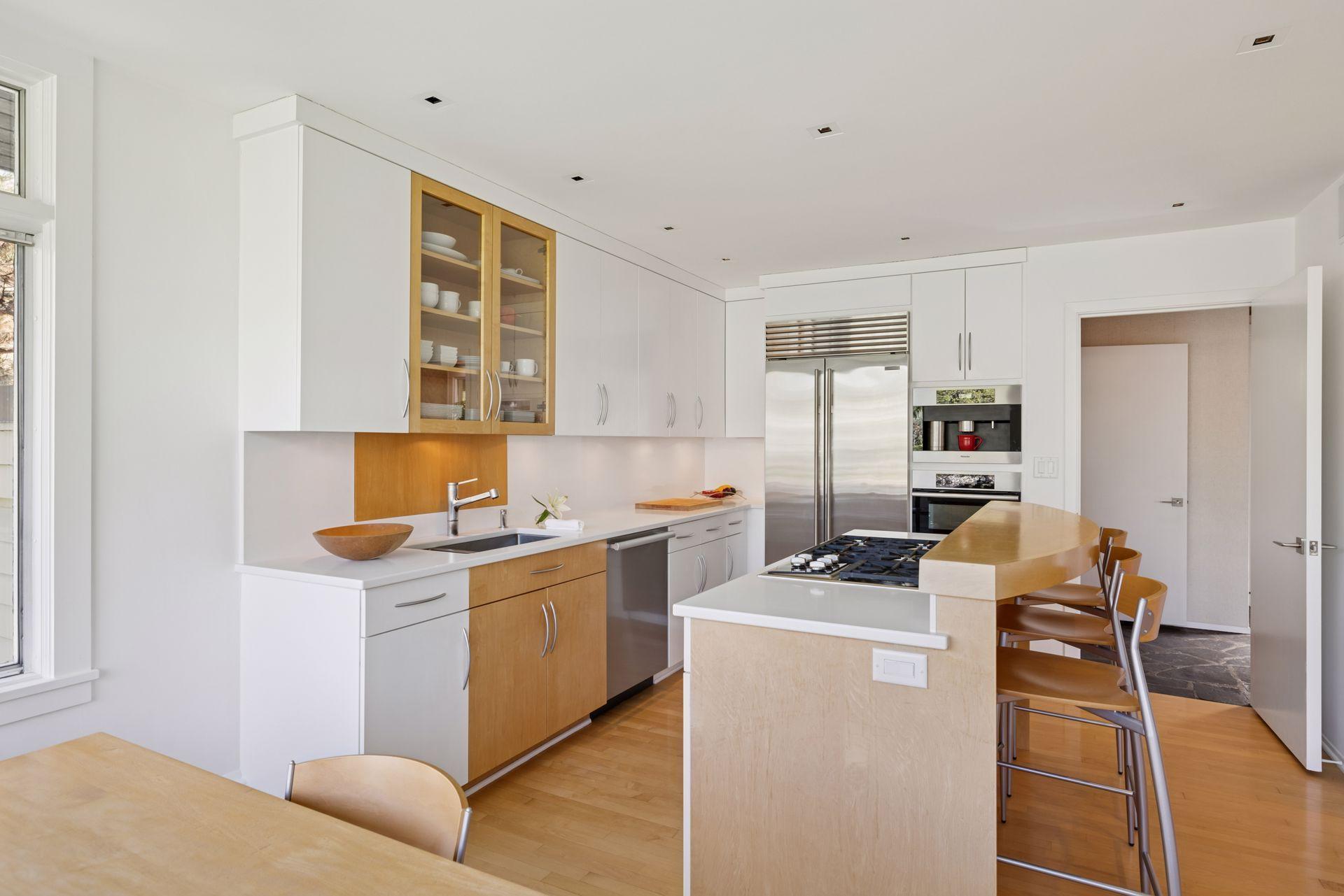 4801 E Sunnyslope Road, Edina, Minnesota image 23