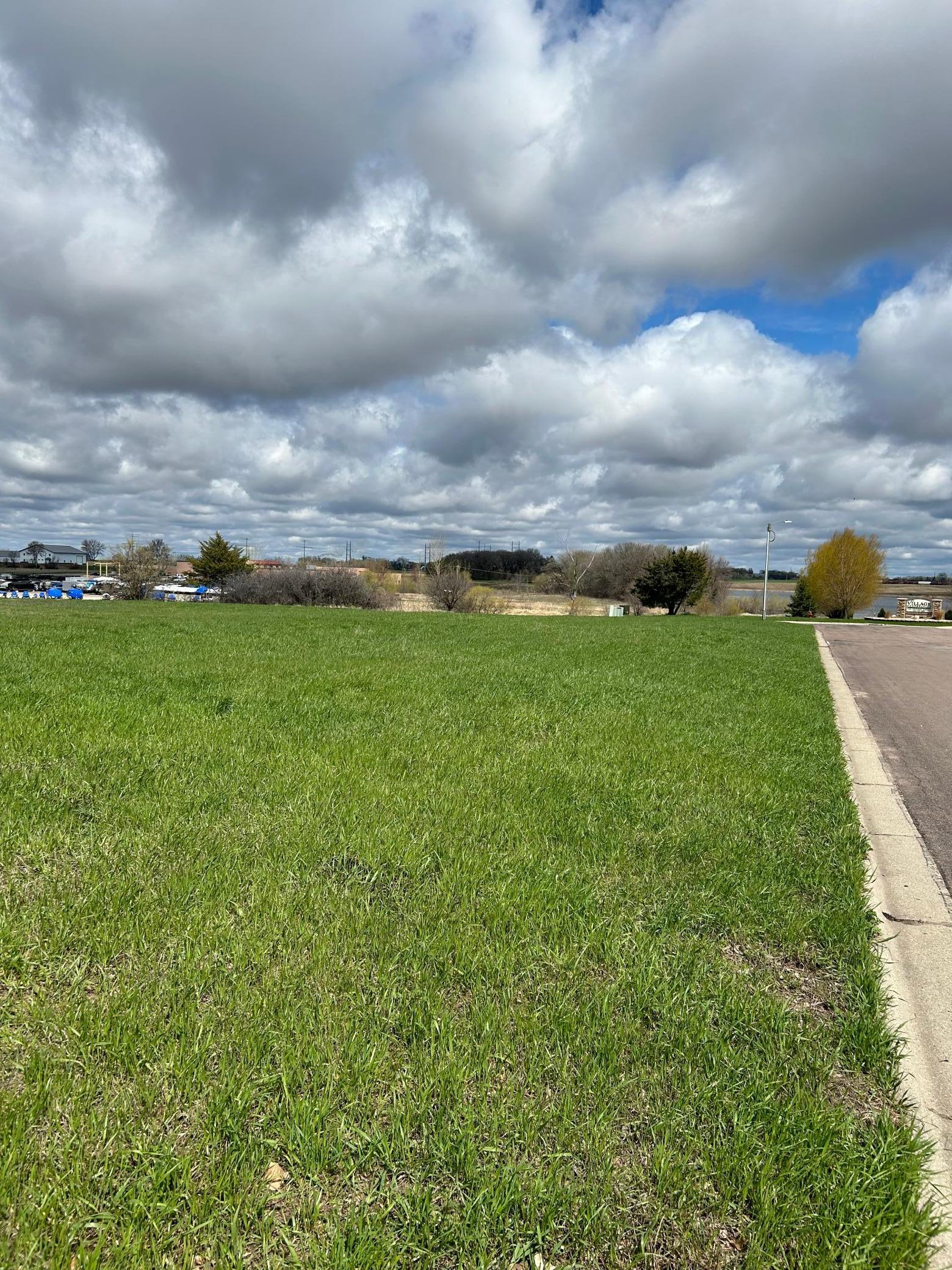 1121 Village Circle, Fergus Falls, Minnesota image 2