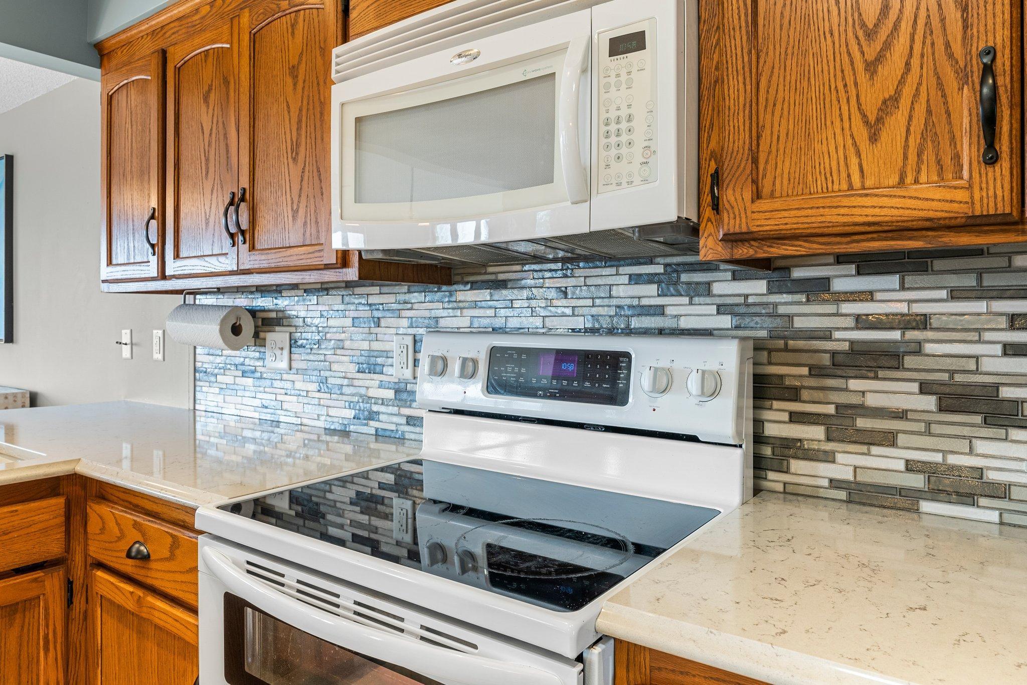 8821 82nd Street Court, Cottage Grove, Minnesota image 23