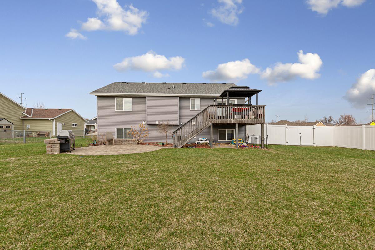 1301 Brentwood Circle, Faribault, Minnesota image 33