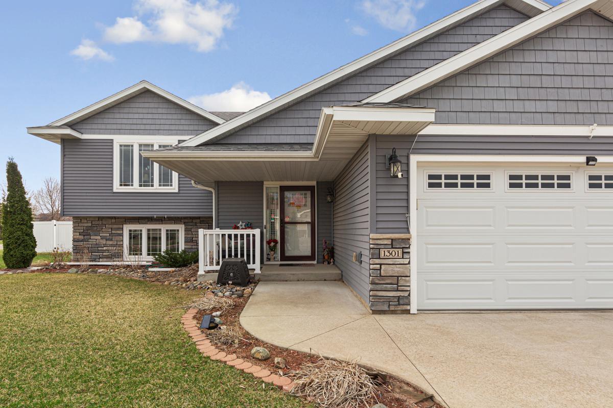 1301 Brentwood Circle, Faribault, Minnesota image 5