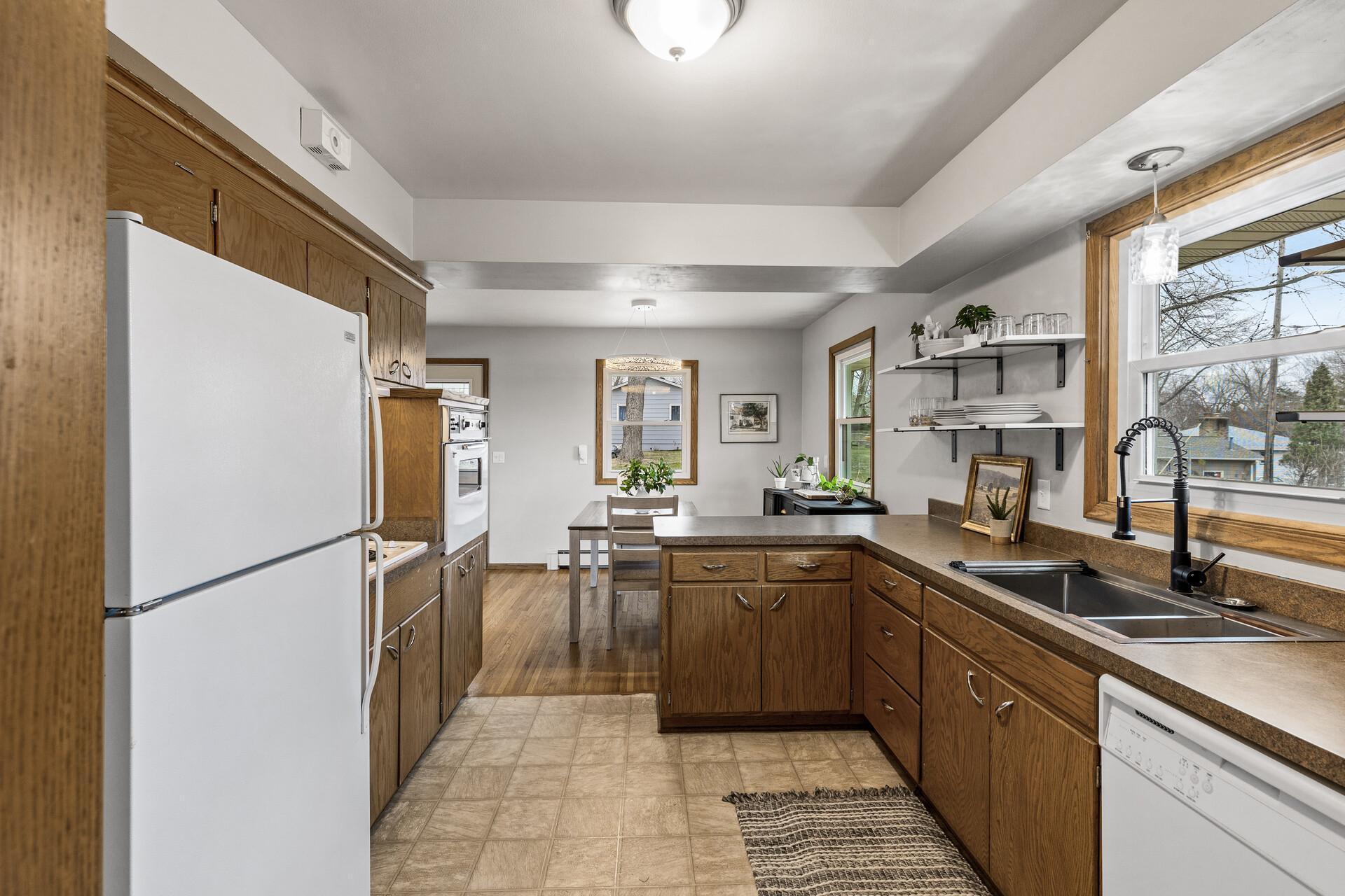 13633 Washburn Avenue, Burnsville, Minnesota image 11