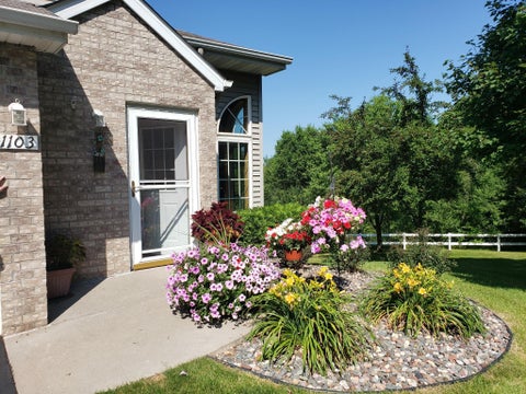 Townhouse For Sale - 1103 N Rum River Drive<br/> Princeton, MN 55371