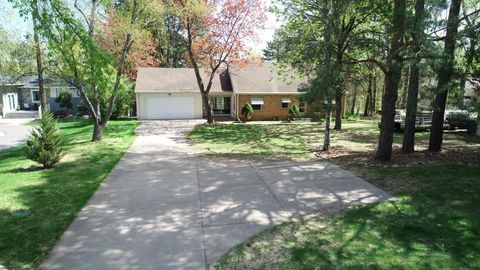 Homes For Sale - 809 Bradford Avenue<br/> Hennepin County, Champlin, MN 55316