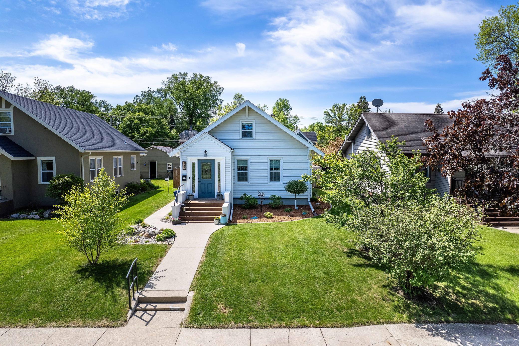 527 W Vasa Avenue, Fergus Falls, Minnesota image 1