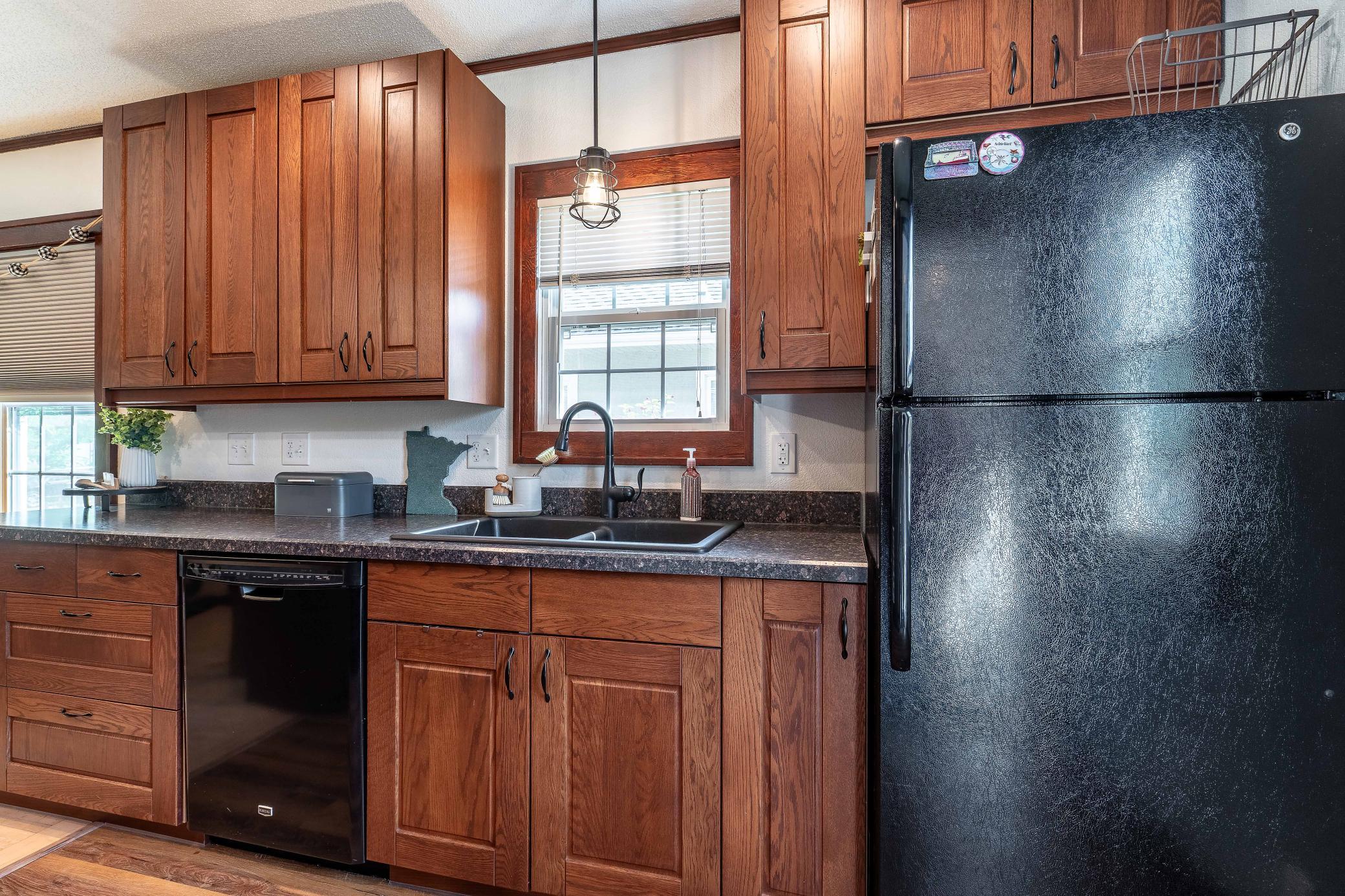 527 W Vasa Avenue, Fergus Falls, Minnesota image 14