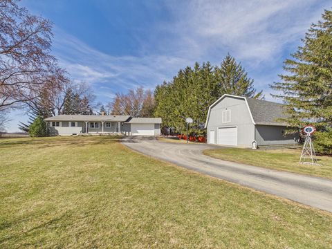 Homes For Sale - 30016 171st Avenue<br/> Le Sueur County, New Prague, MN 56071