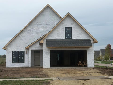 Homes For Sale - 2477 Sharon Lane Ln<br/> Hudson, WI 54016