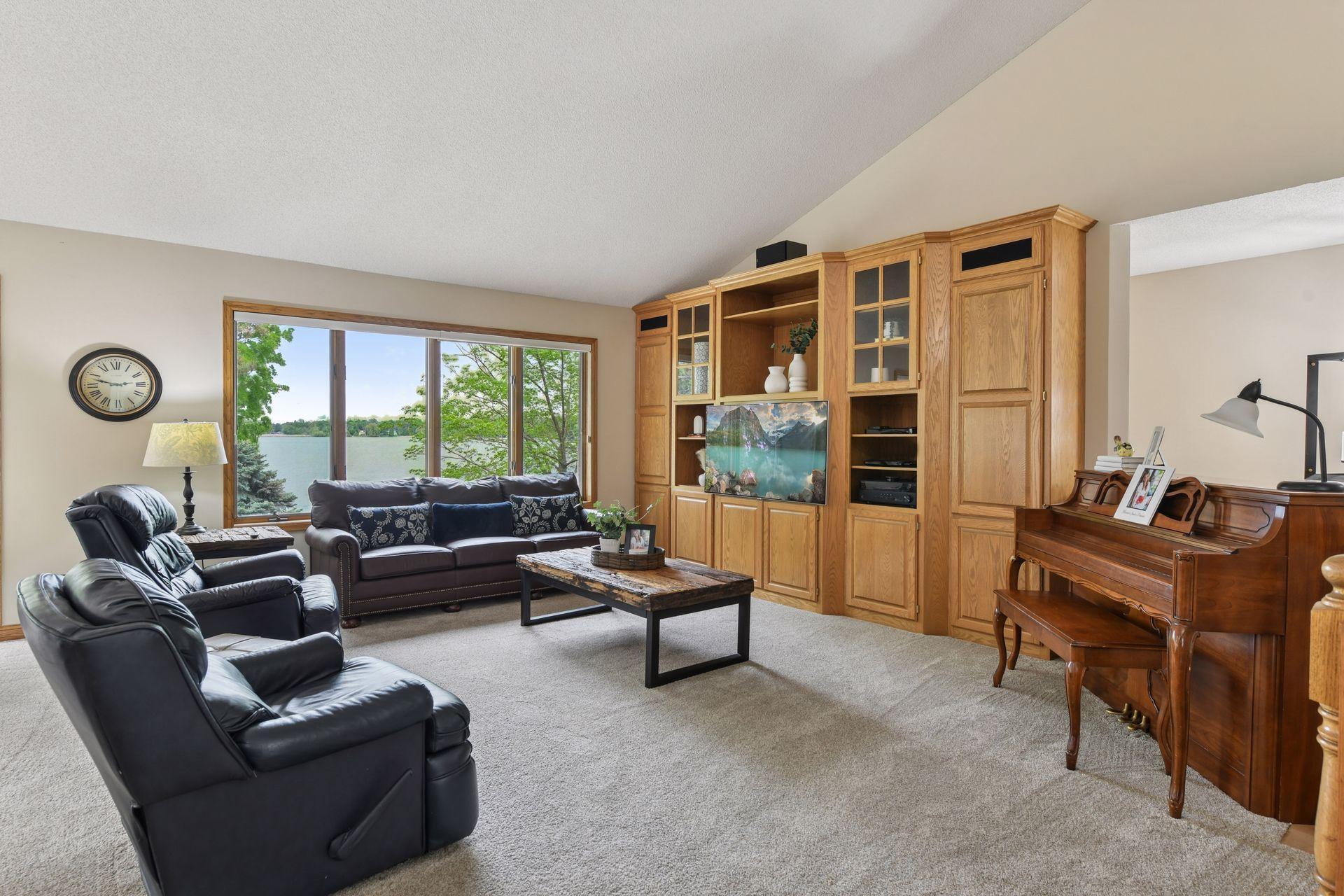 21273 Floral Bay Drive, Forest Lake, Minnesota image 28
