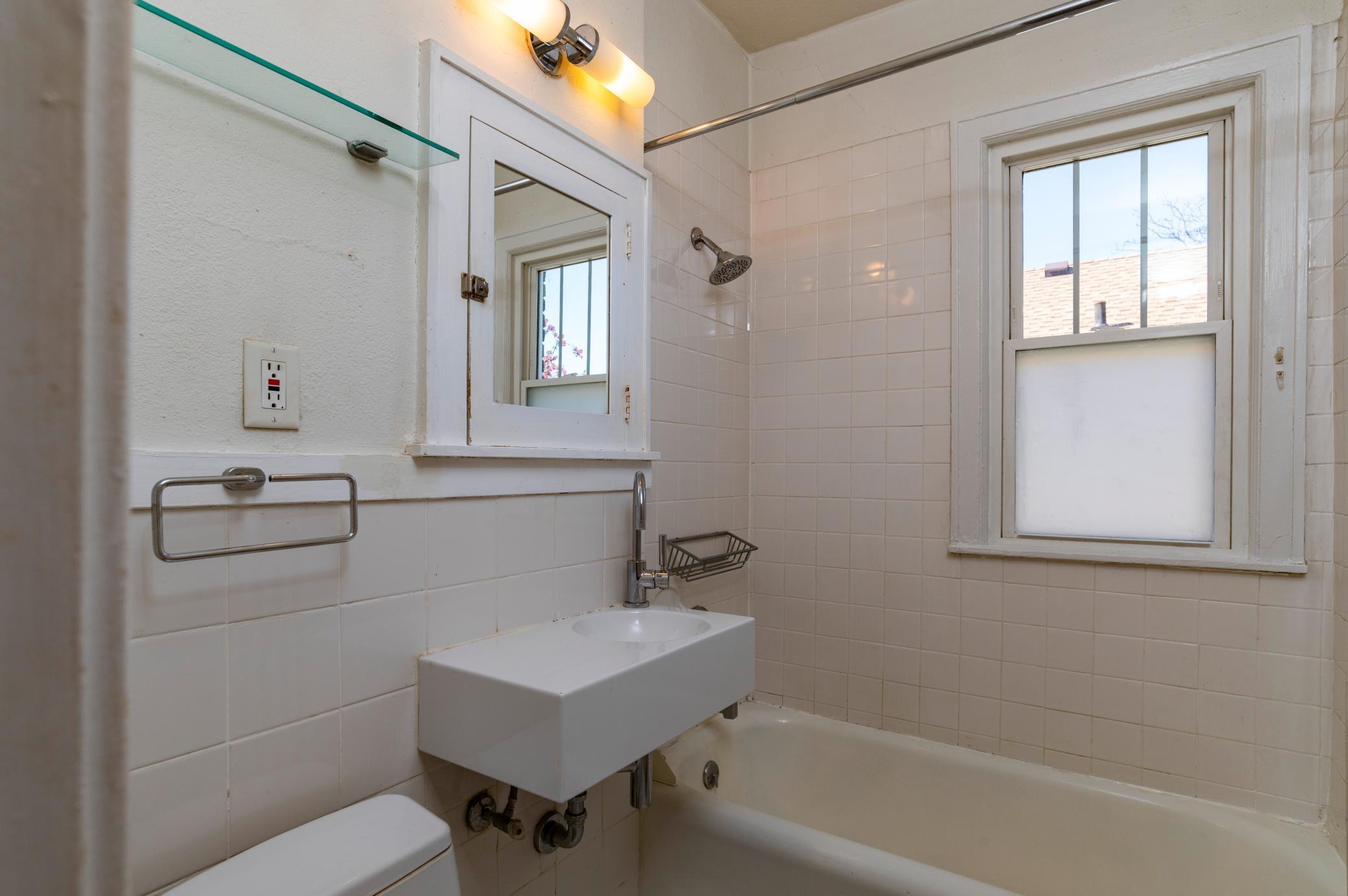 4415 Chowen Avenue #201, Minneapolis, Minnesota image 14