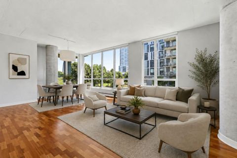 Condo For Rent - 901 S 2nd Street<br/> Minneapolis, MN 55415