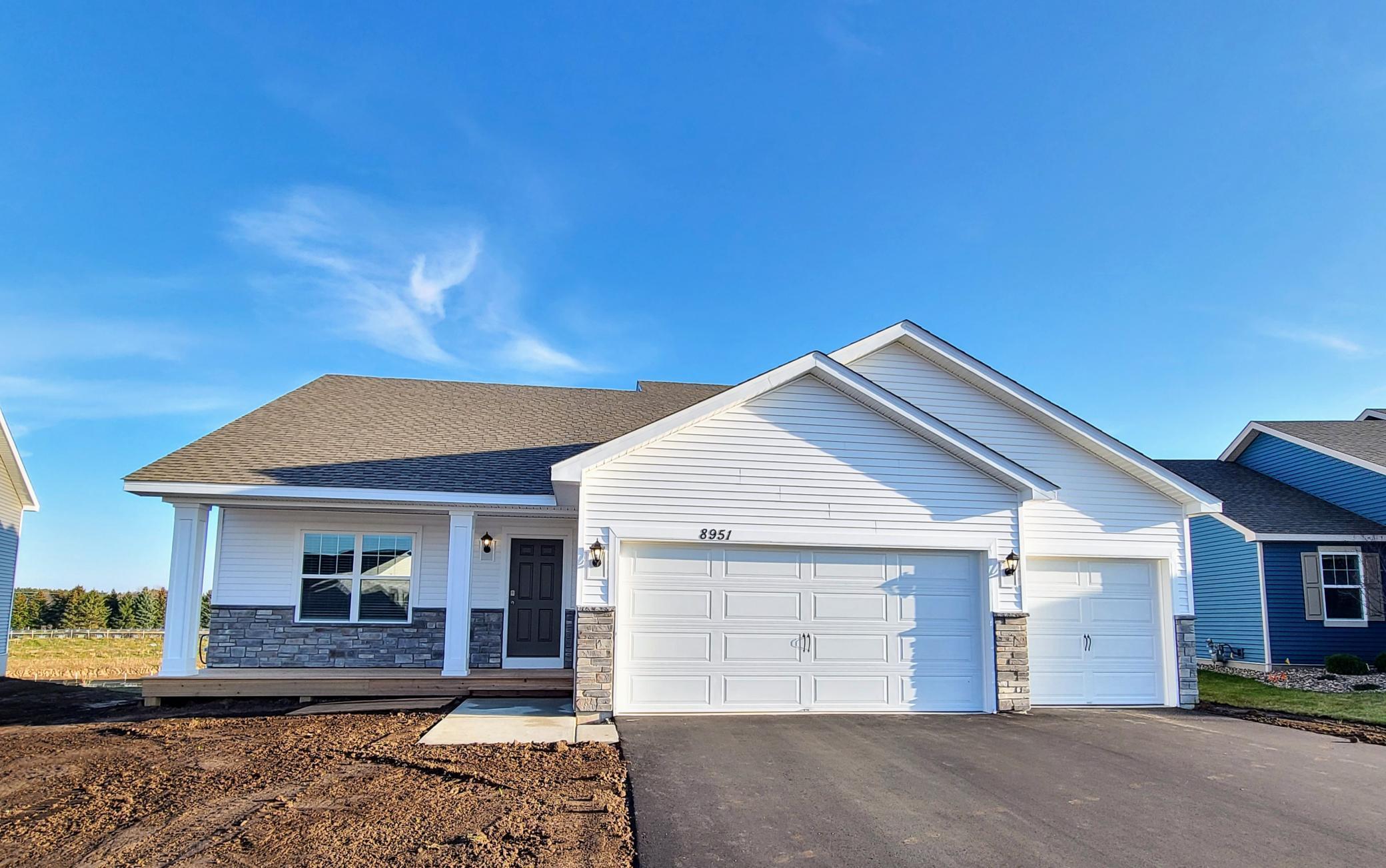 17528 Dunkirk Way, Lakeville, Minnesota image 3