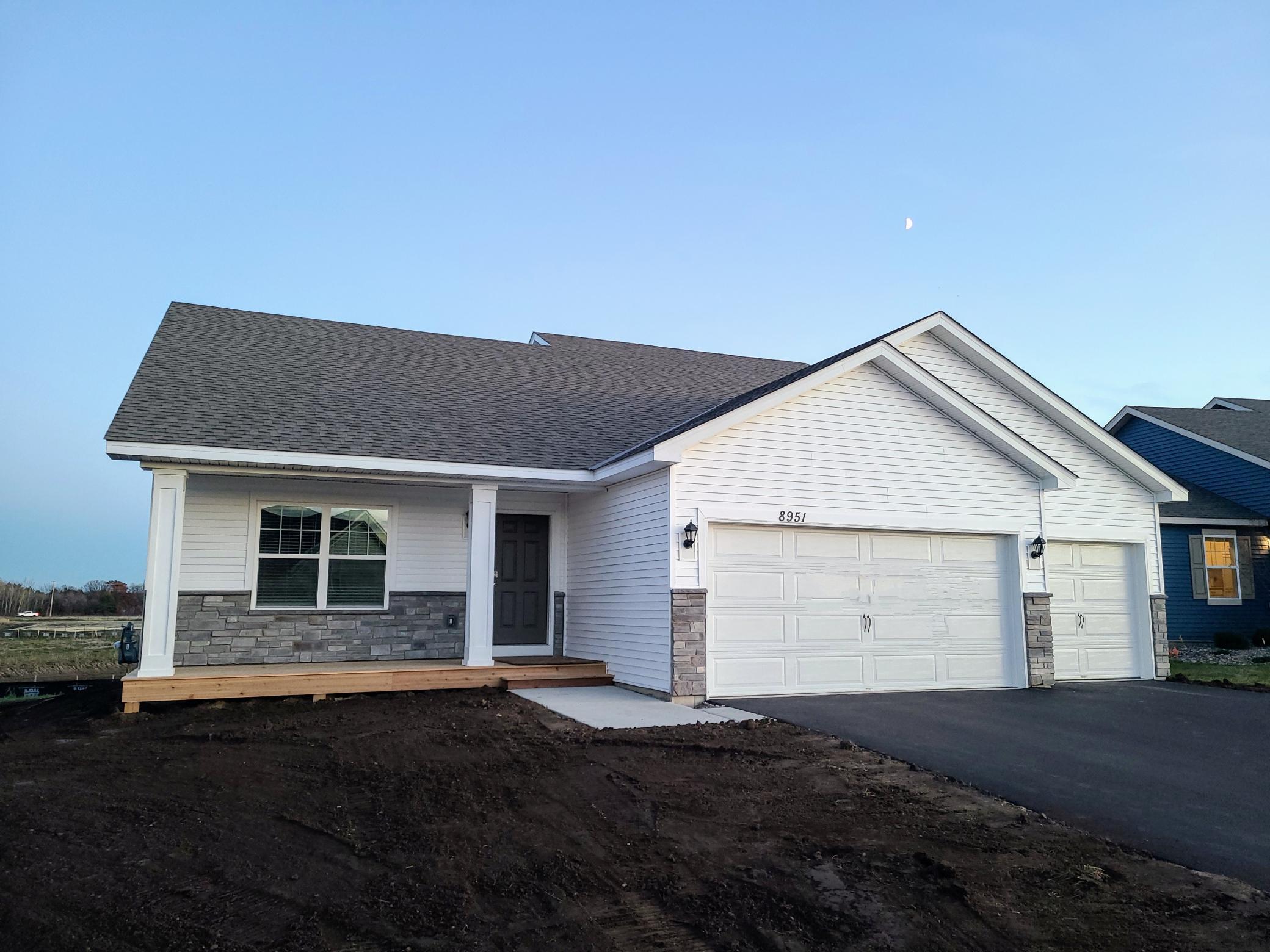 17528 Dunkirk Way, Lakeville, Minnesota image 27