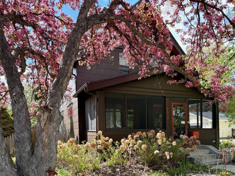 Homes For Sale - 2612 36th Avenue<br/> Hennepin County, Minneapolis, MN 55406