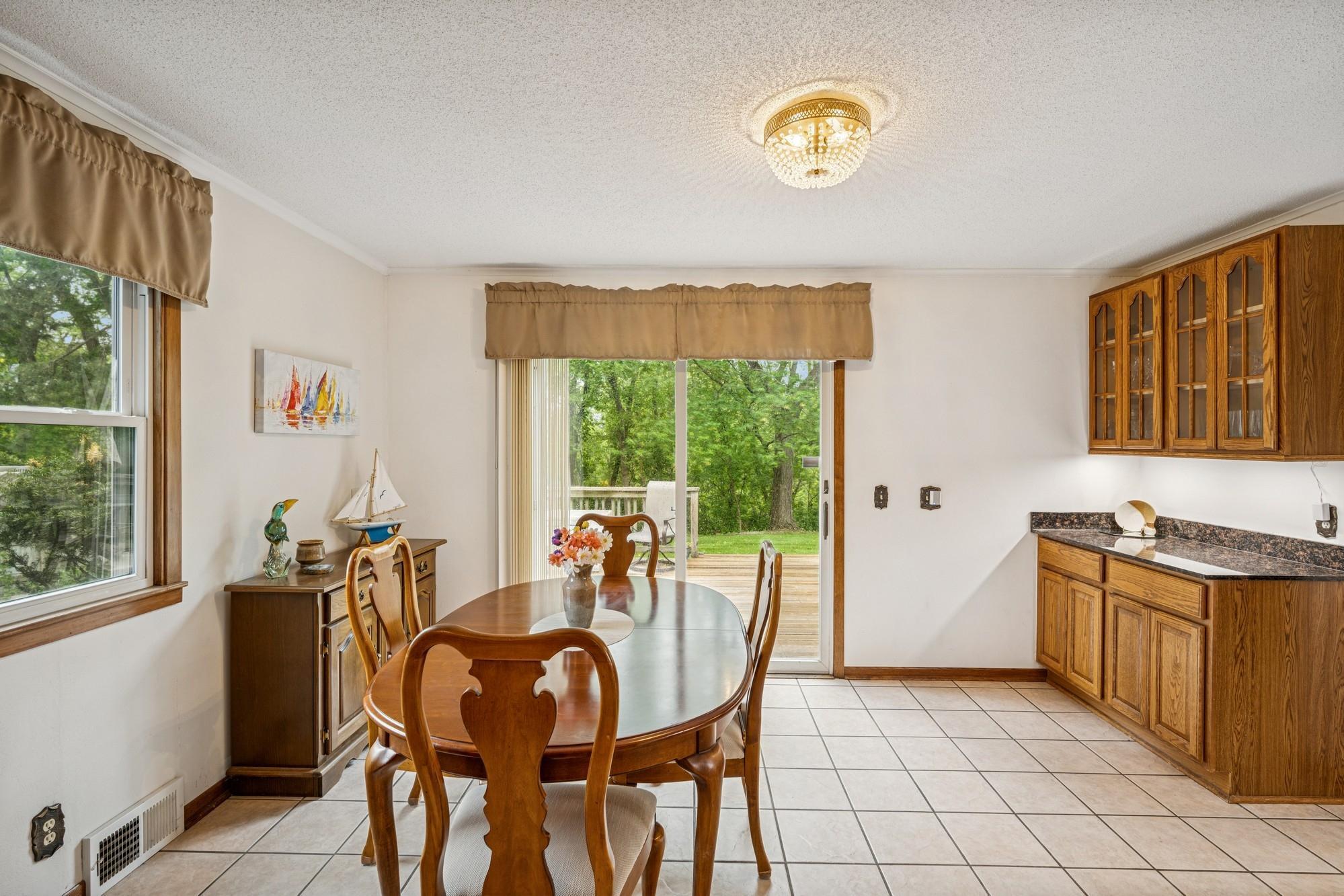 18701 Delton Avenue, Minnetonka, Minnesota image 33