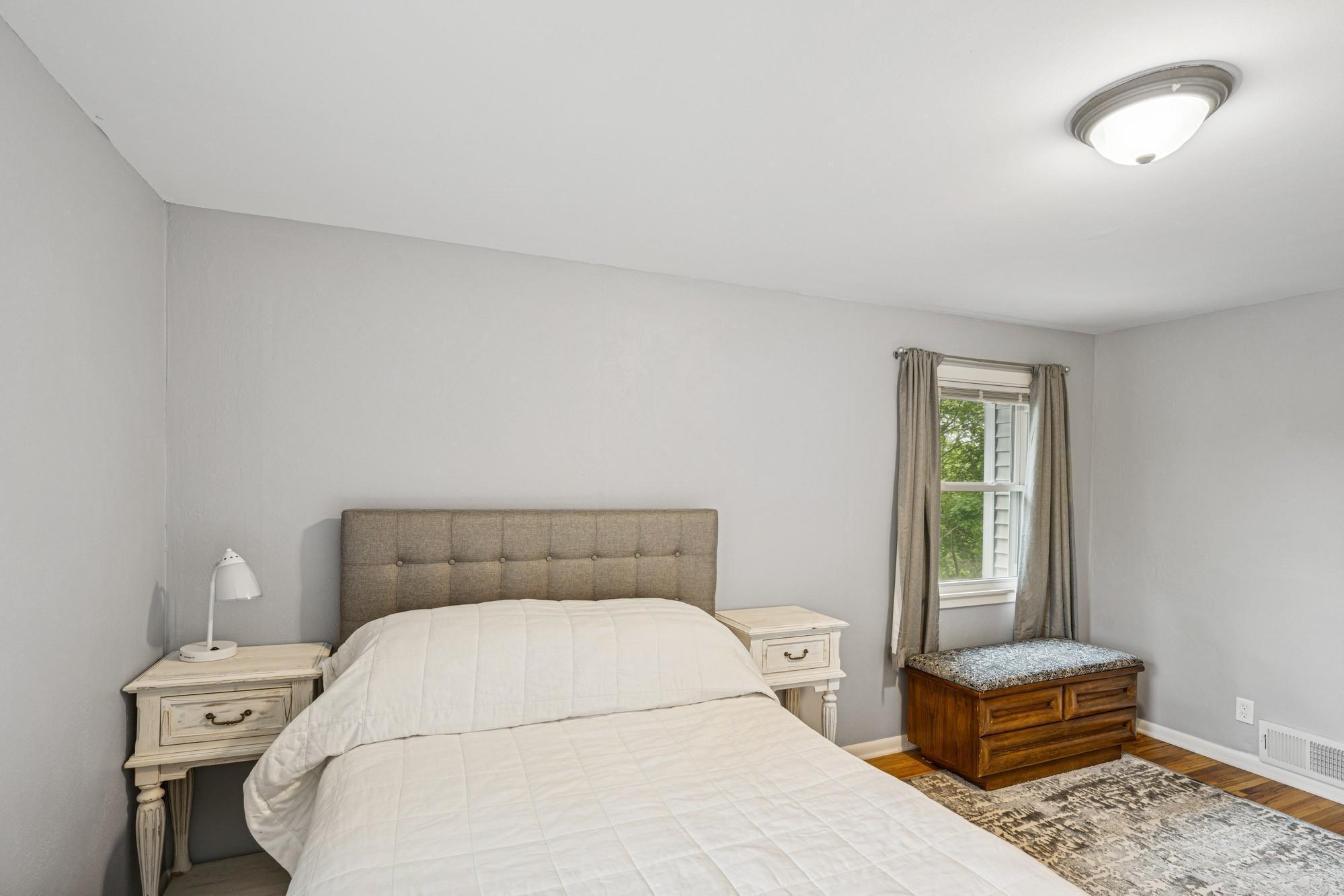 18701 Delton Avenue, Minnetonka, Minnesota image 43