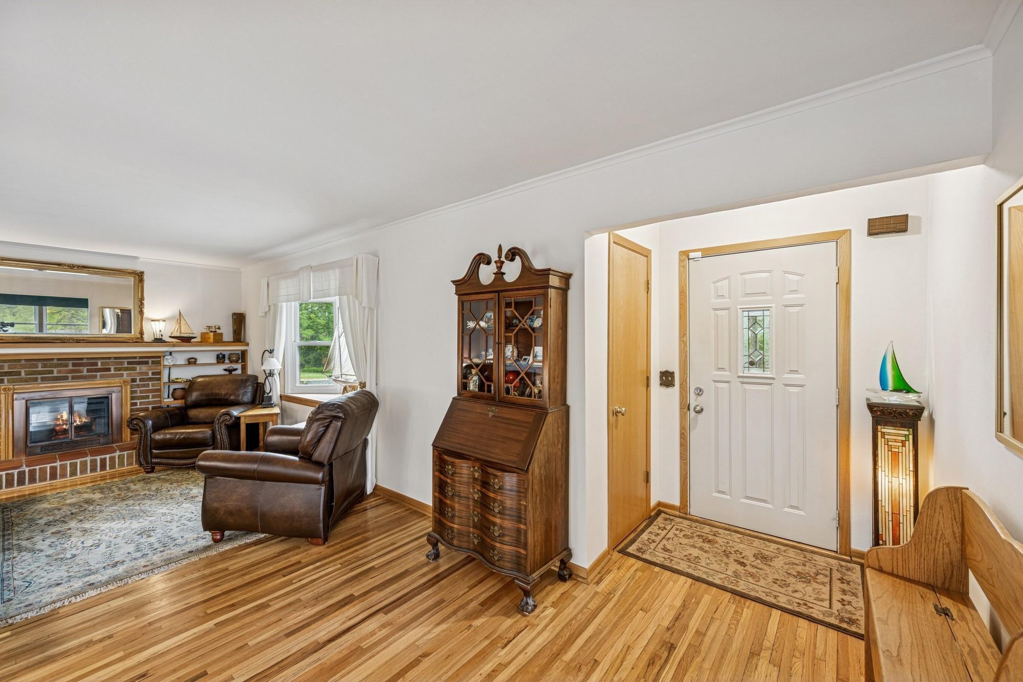 18701 Delton Avenue, Minnetonka, Minnesota image 22