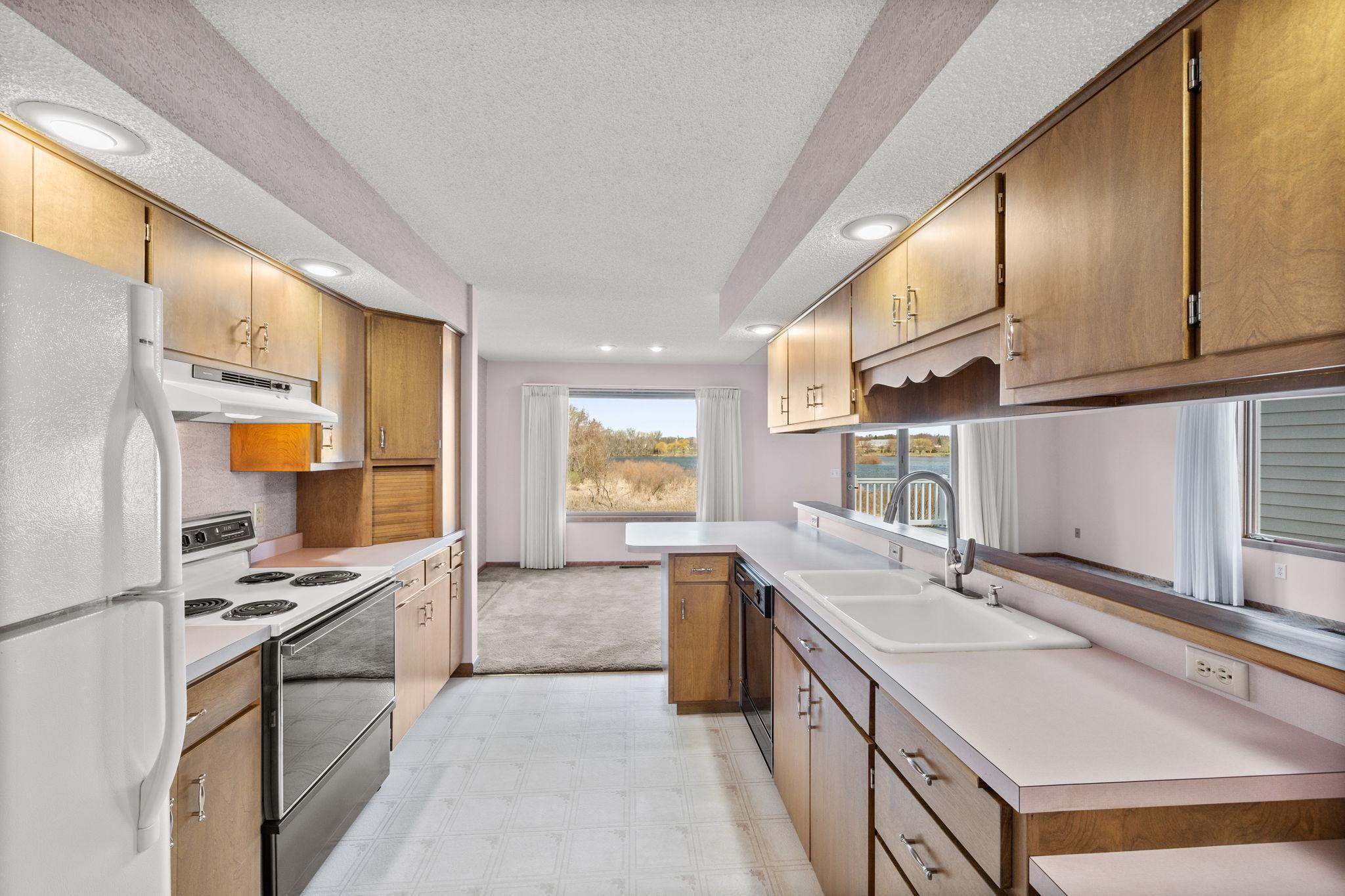 380 School Road, Hutchinson, Minnesota image 11