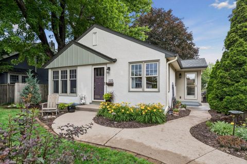 Homes For Sale - 1375 Wellesley Avenue<br/> Ramsey County, Saint Paul, MN 55105