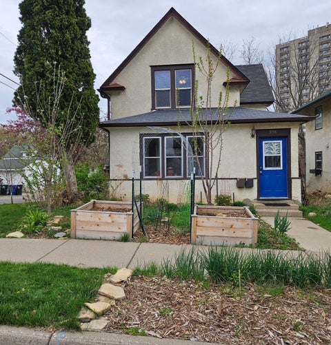 Multifamily For Sale - 998 Jameson Street<br/> Saint Paul, MN 55103