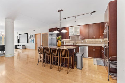 Condo For Sale - 401 N 2nd Street<br/> Minneapolis, MN 55401