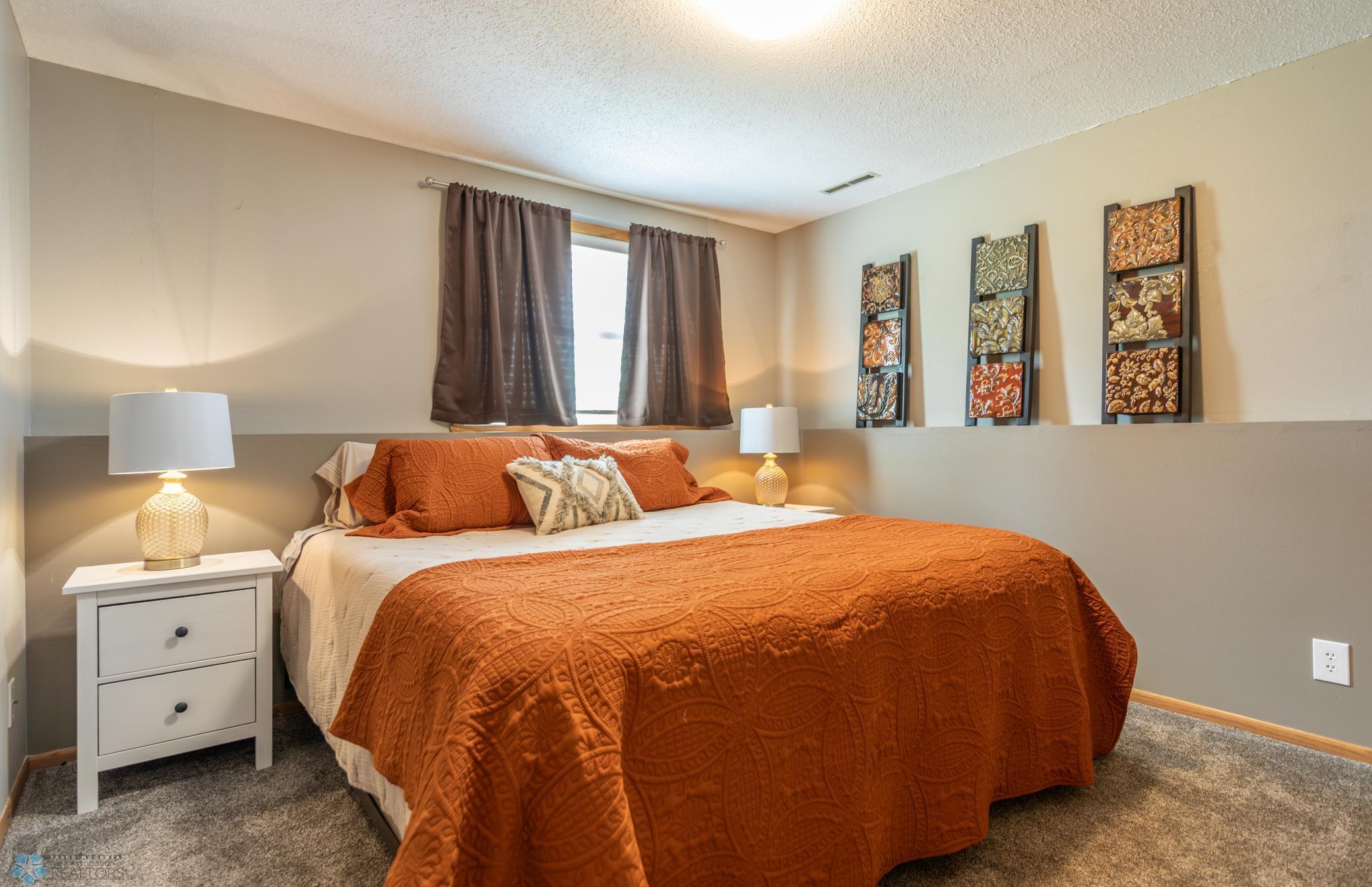 Fargo, North Dakota 58104, United States, 4 Bedrooms Bedrooms, ,3 BathroomsBathrooms,Residential,Active,159022