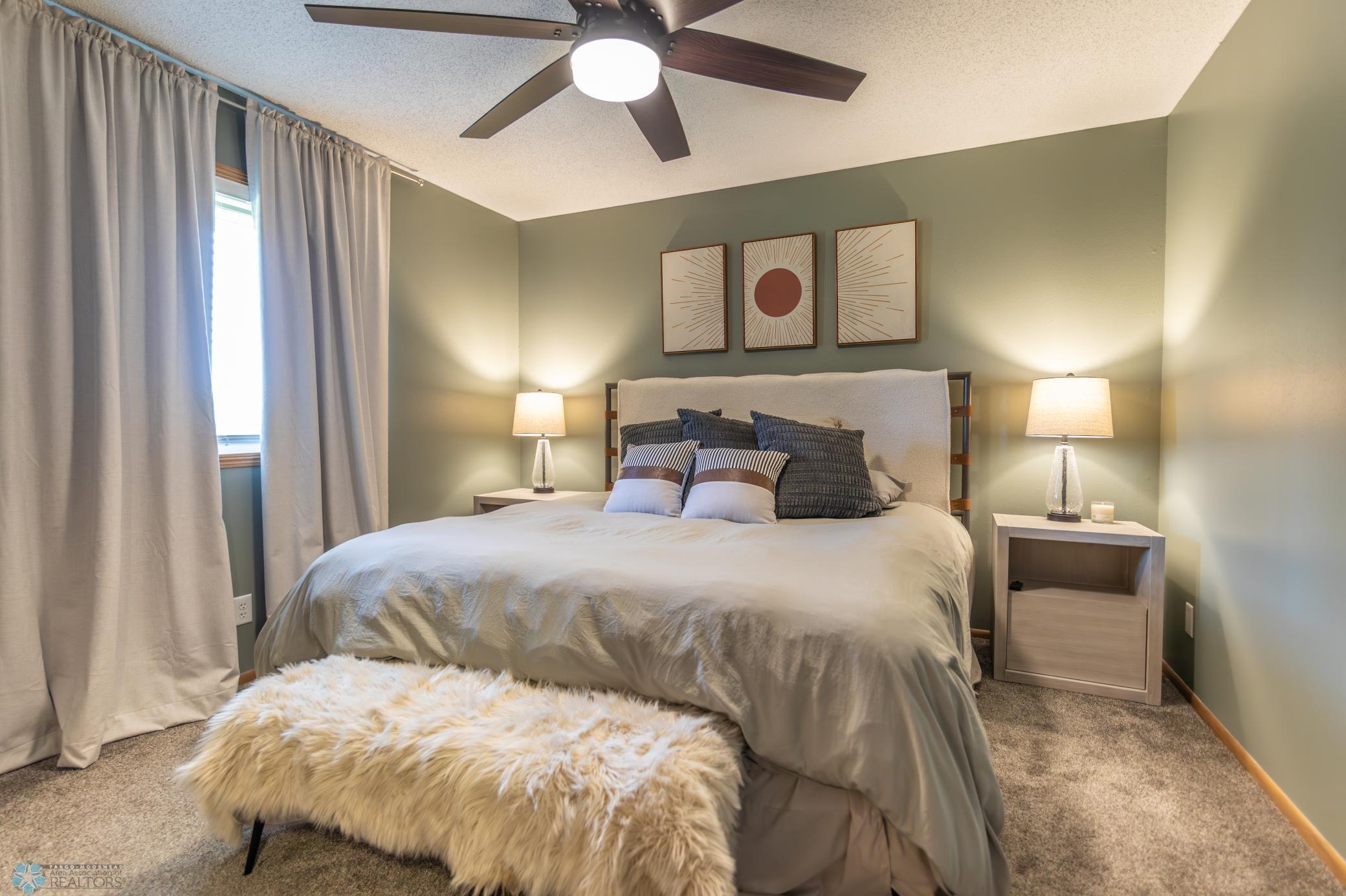 Fargo, North Dakota 58104, United States, 4 Bedrooms Bedrooms, ,3 BathroomsBathrooms,Residential,Active,159022