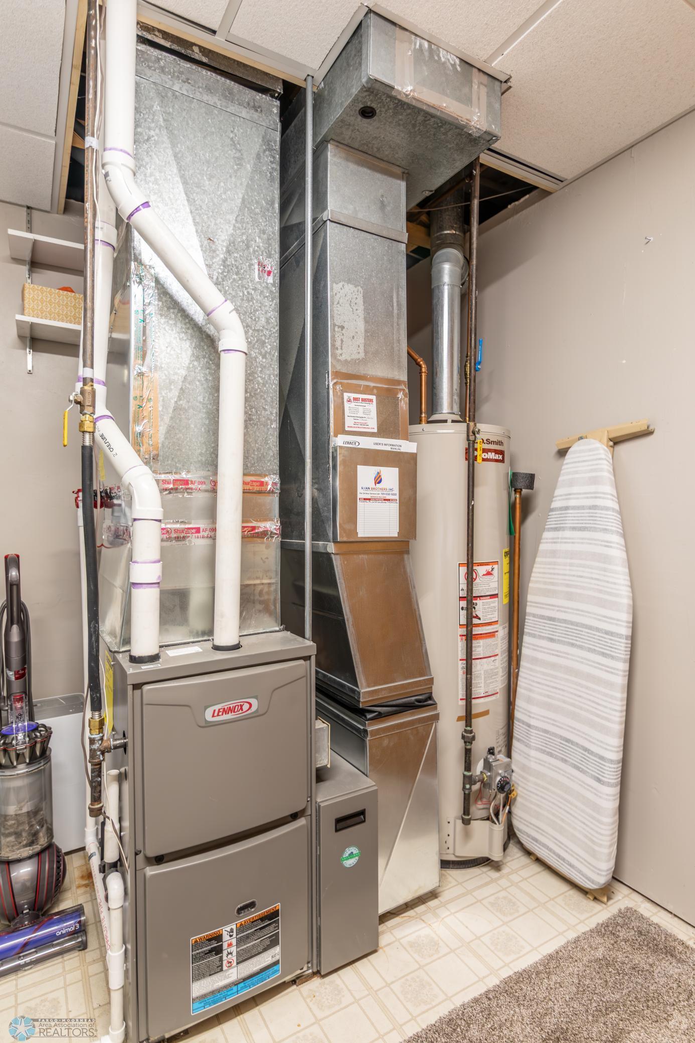 Fargo, North Dakota 58104, United States, 4 Bedrooms Bedrooms, ,3 BathroomsBathrooms,Residential,Active,159022