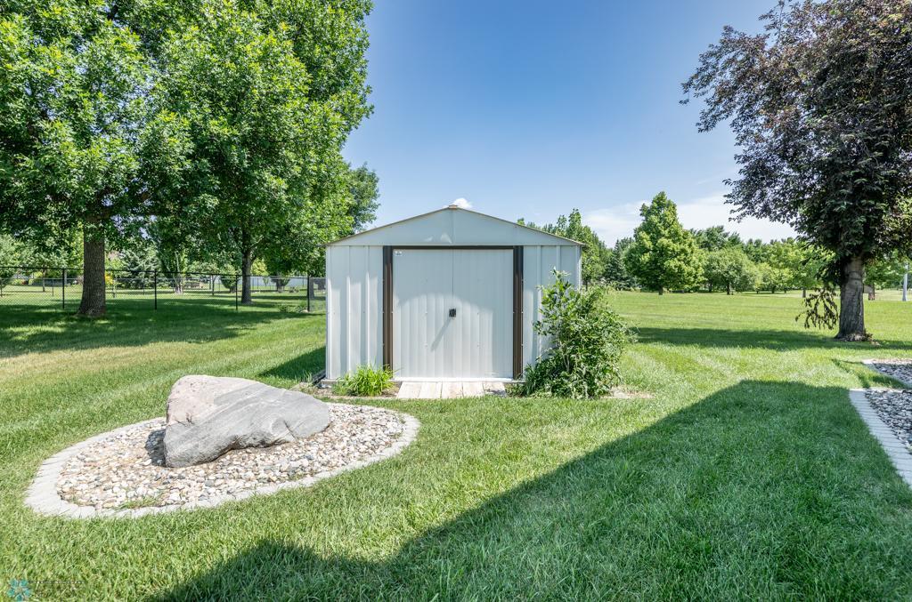 Fargo, North Dakota 58104, United States, 4 Bedrooms Bedrooms, ,3 BathroomsBathrooms,Residential,Active,159022