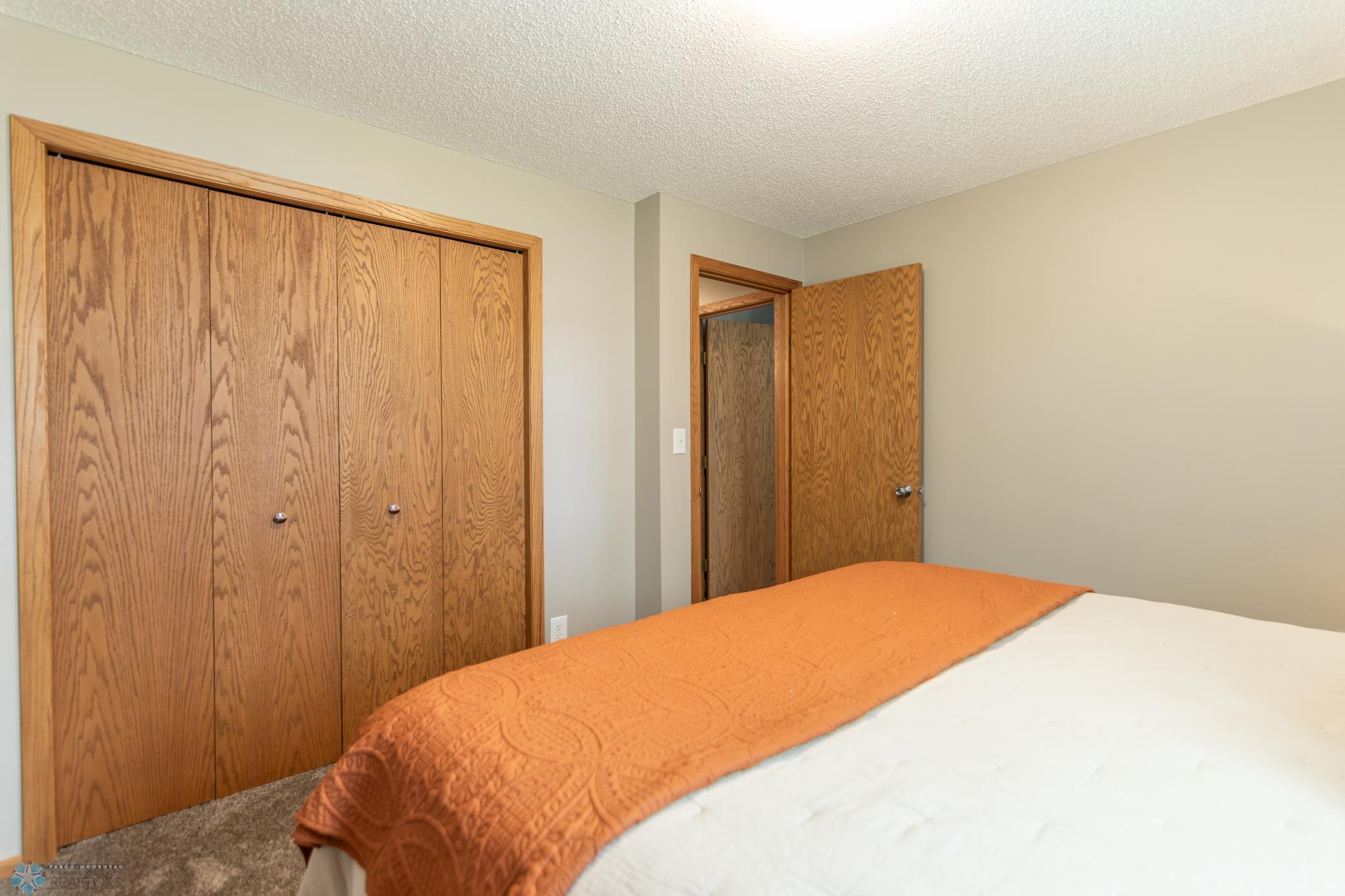 Fargo, North Dakota 58104, United States, 4 Bedrooms Bedrooms, ,3 BathroomsBathrooms,Residential,Active,159022