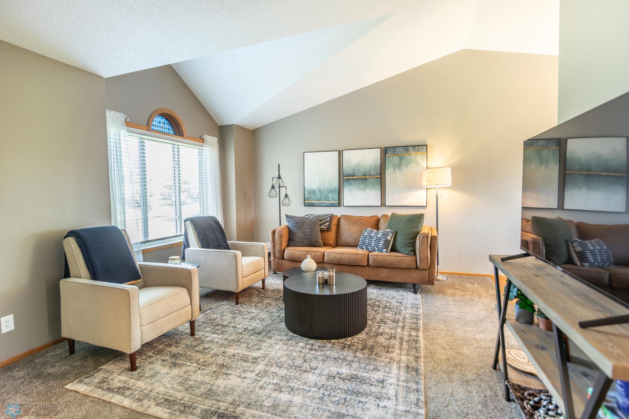 Fargo, North Dakota 58104, United States, 4 Bedrooms Bedrooms, ,3 BathroomsBathrooms,Residential,Active,159022