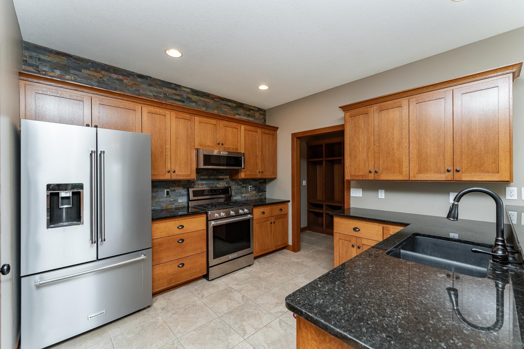 2348 Teakwood Lane, Rochester, Minnesota image 15