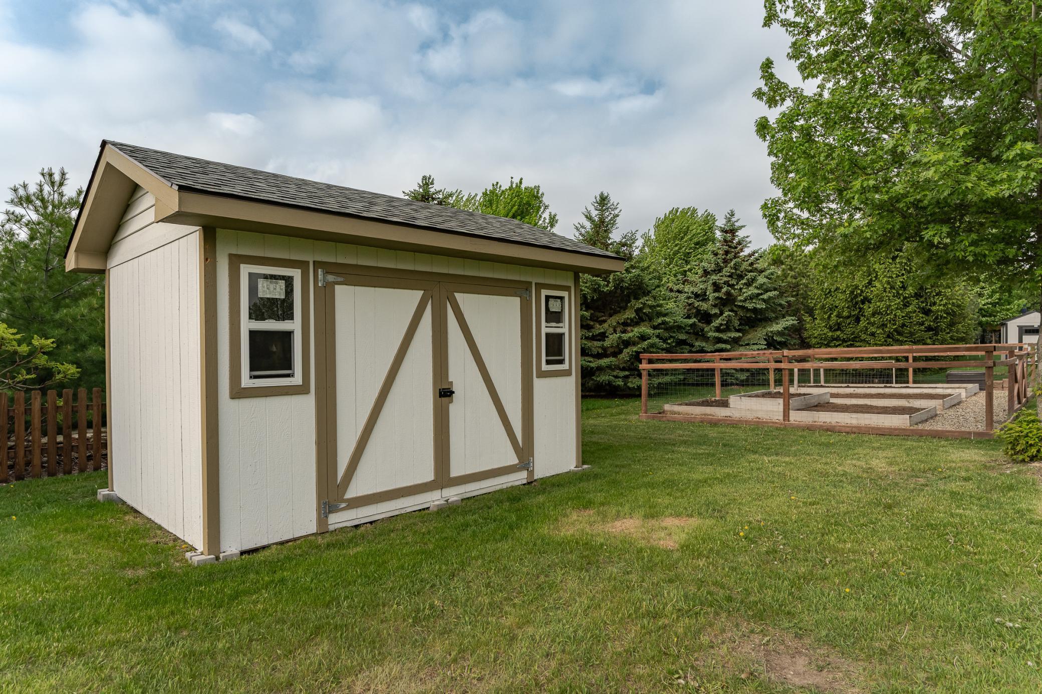 2348 Teakwood Lane, Rochester, Minnesota image 47