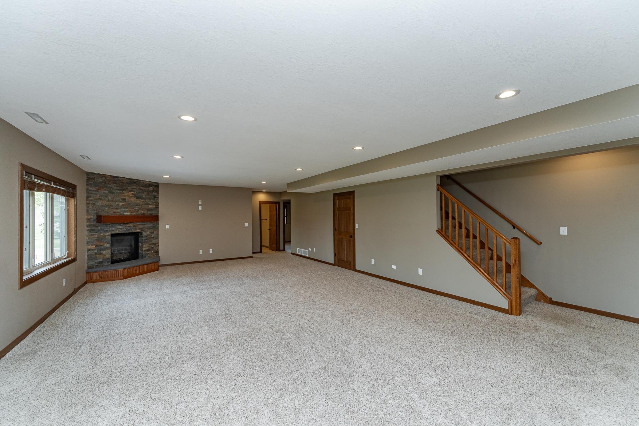 2348 Teakwood Lane, Rochester, Minnesota image 31