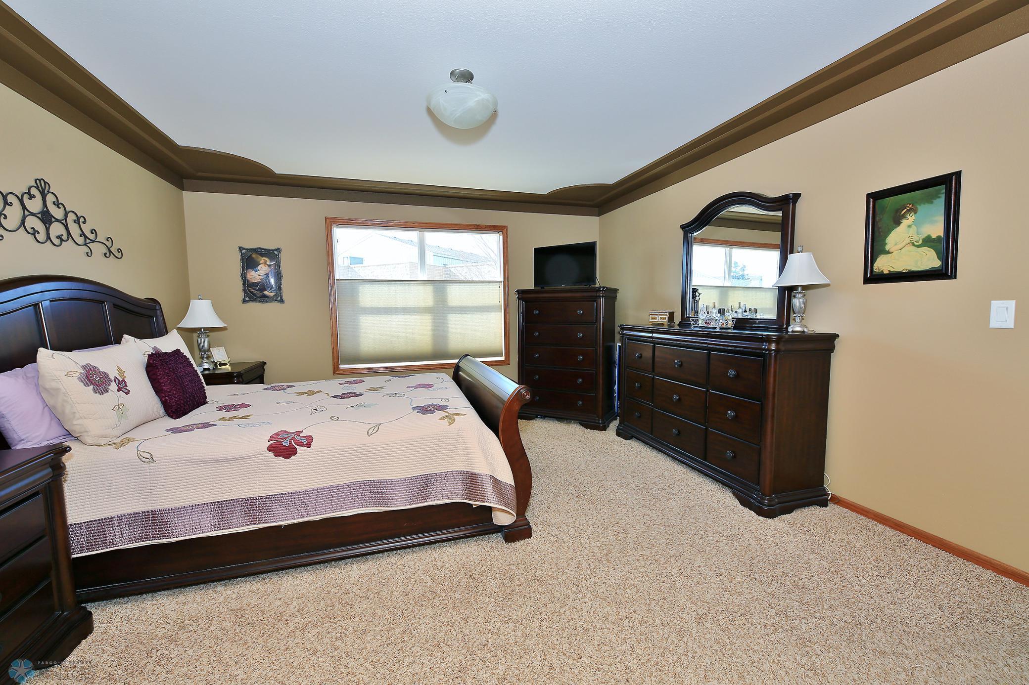 209 37th Avenue, West Fargo, North Dakota image 9