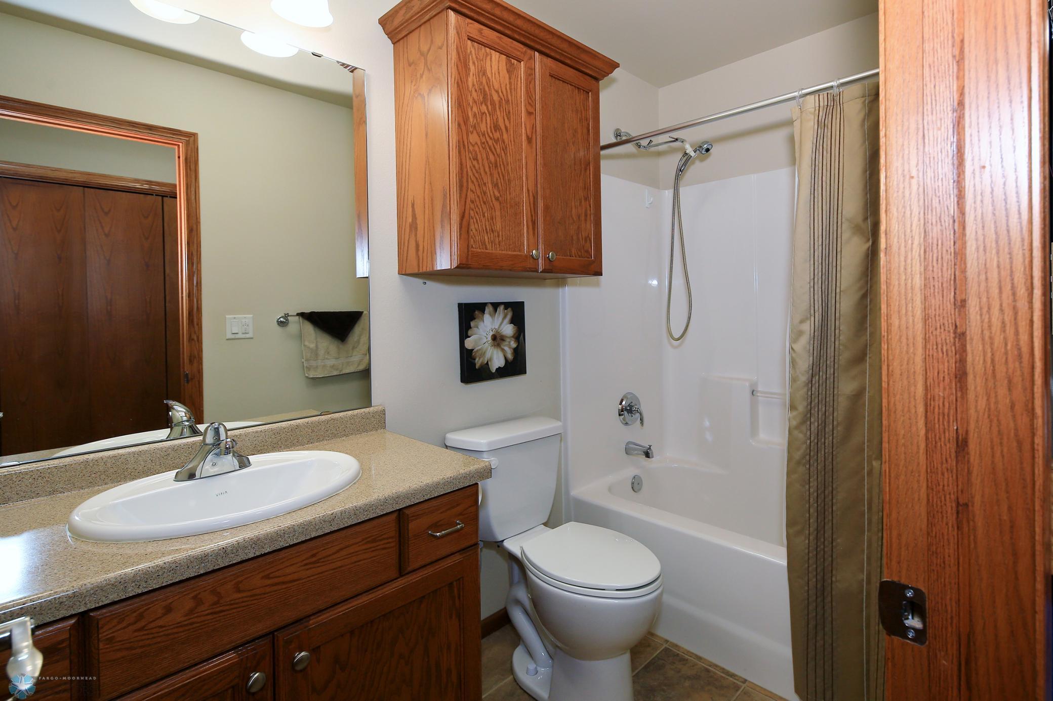 209 37th Avenue, West Fargo, North Dakota image 12