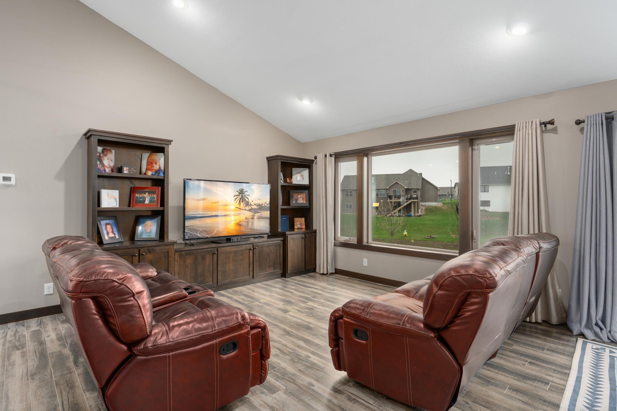 1646 Otter Way, New Richmond, Wisconsin image 3